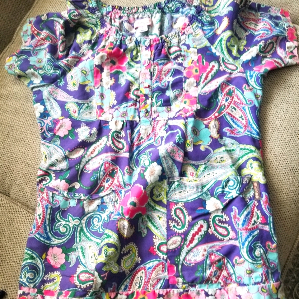 Women's scrub top